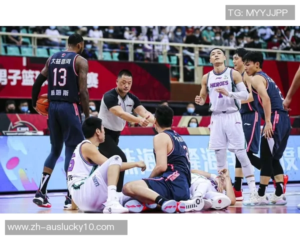 广东与山东的篮球对决:谁能在赛场上书写新的传奇故事 广东与山东的篮球对决:谁能在赛场上书写新的传奇故事